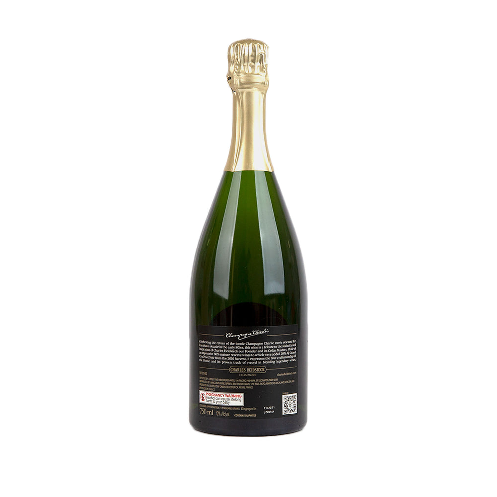 
                  
                    Charles-Heidsieck-Champagne-Charlie-Mis-en-cave-2017-Emperor-Champagne-4
                  
                